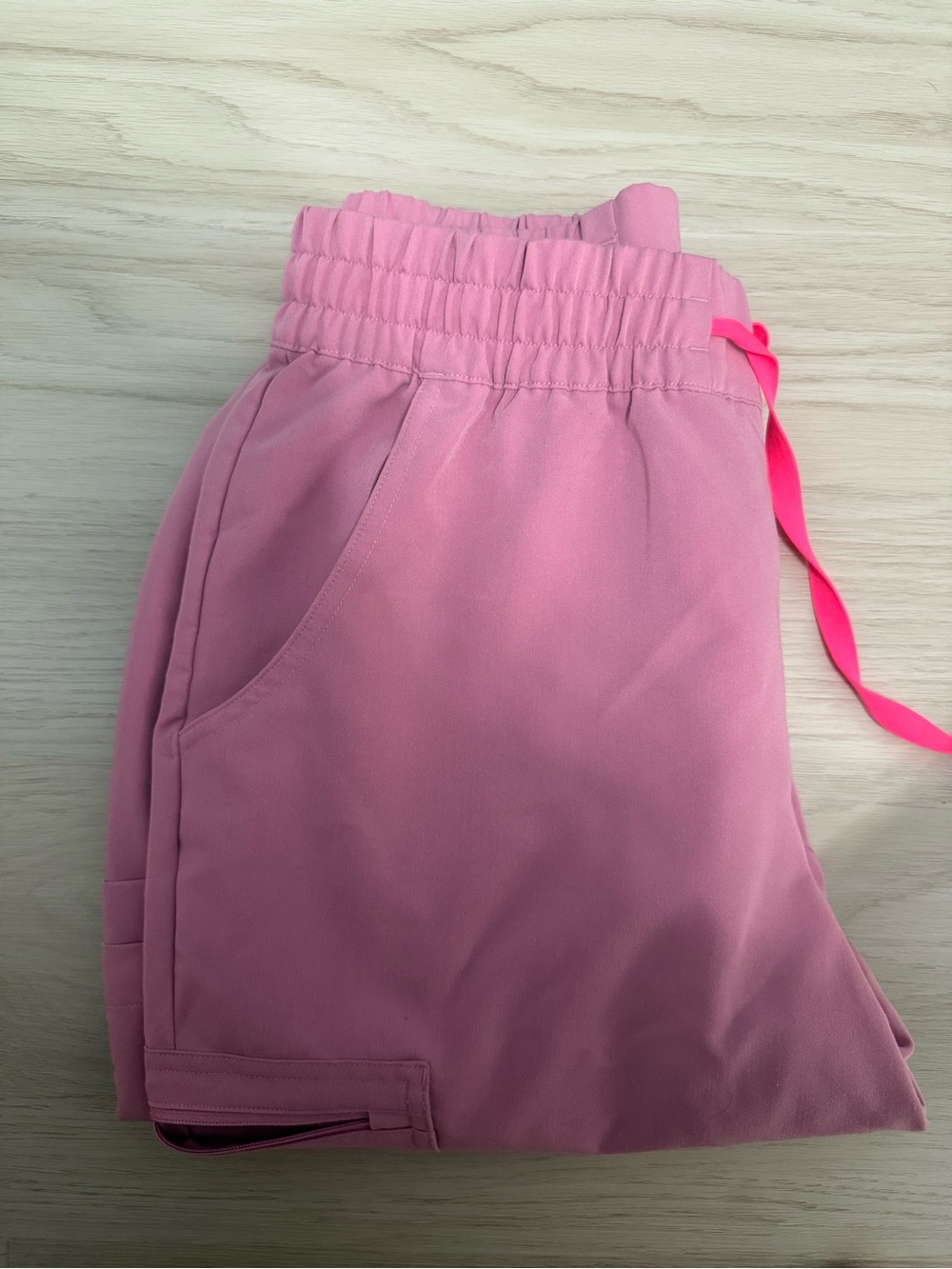 Figs Medium Dowa Petite HR Straight leg pants